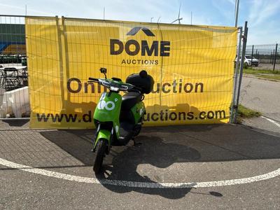 Overzichtsfoto van Super SOCO CUx Elektrische scooter